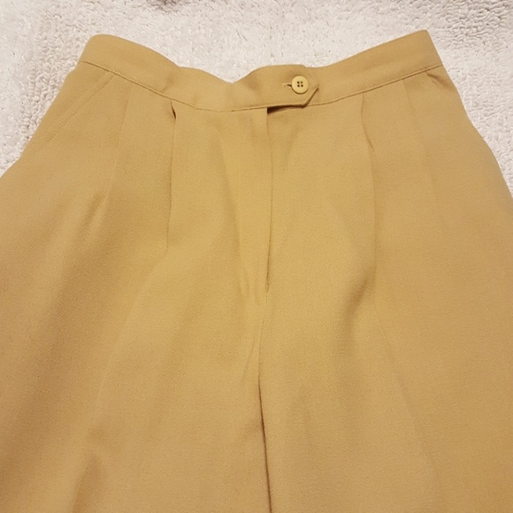 Jones New York 100% worsted wool Camel Suit - Picture 4 of 8